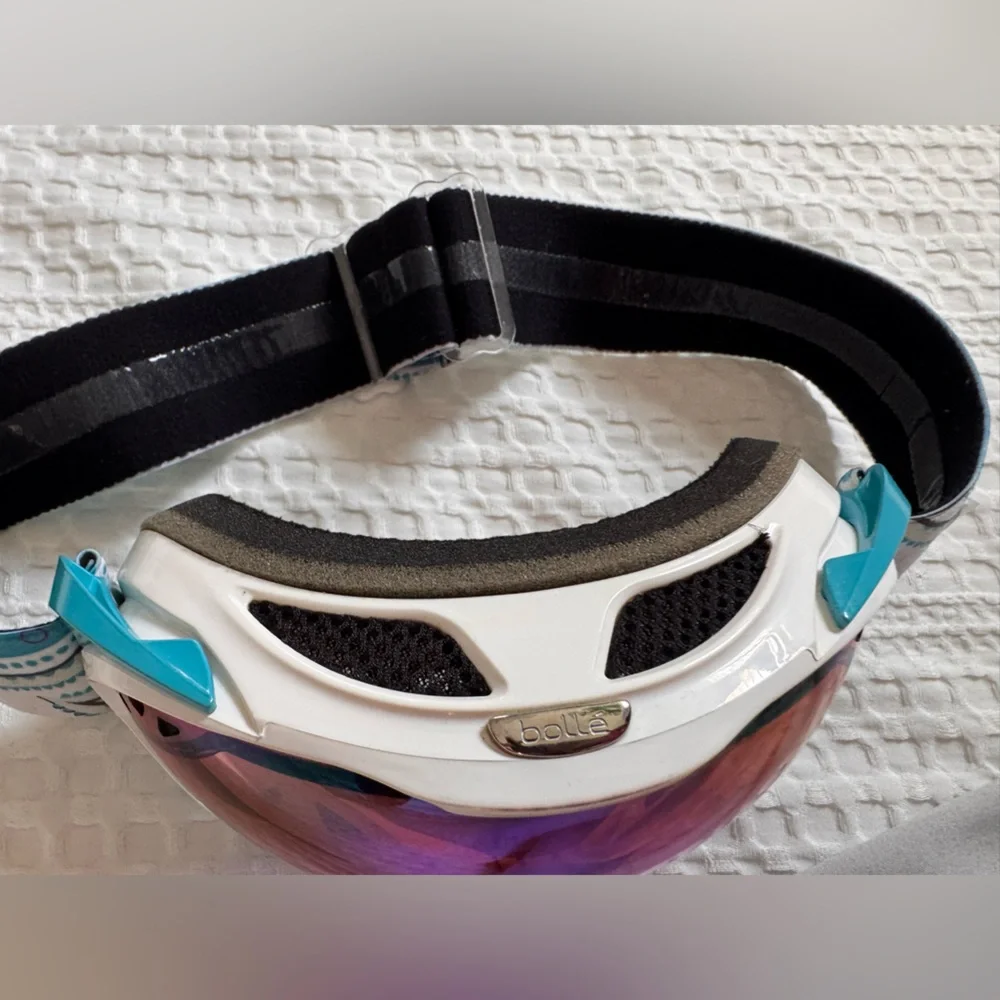 Bolle Goggles with Multicolor Lens
